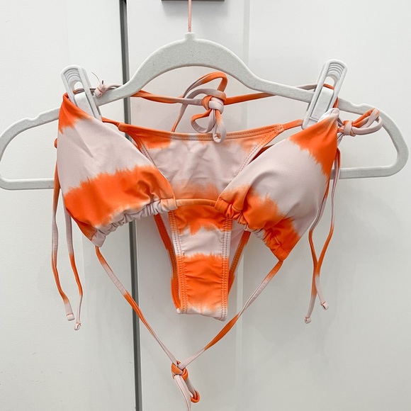 *NWT* 3 Piece Bikini - Picture 4 of 6